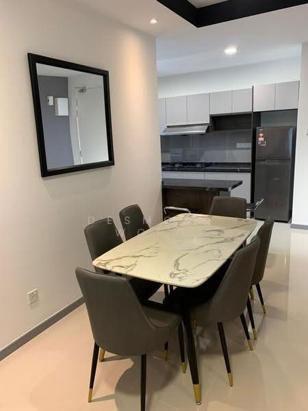 Kediaman Servis untuk Disewa di United Point (Residensi Berpadu) - Desmond Wong - Dining Room - PropertyGuru.com.my