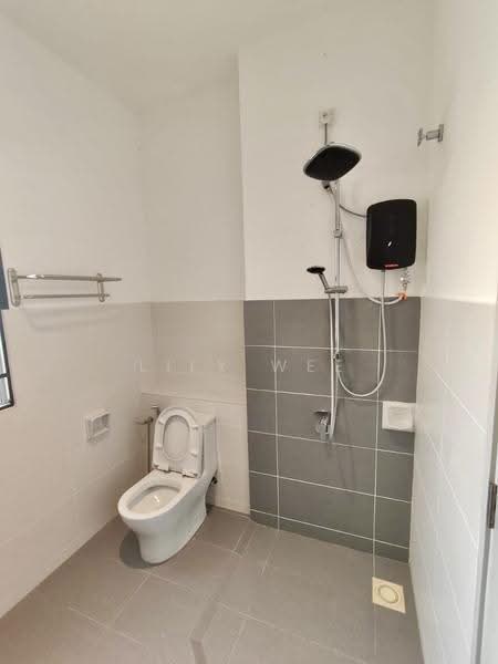 2-storey Terraced House for Rent in Iskandar Puteri (Nusajaya) (Johor) - Lily Wee - Bathroom - PropertyGuru.com.my