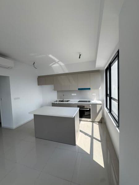 Service Residence for Sale at Residensi Estetik 8 (Est8) - Daphne Lim - Kitchen - PropertyGuru.com.my