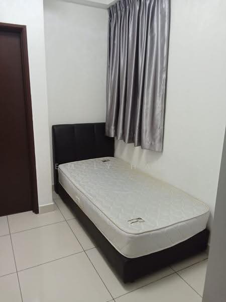Kediaman Servis untuk Disewa di KSL Residence @ Daya - Emily Hau - Bedroom - PropertyGuru.com.my
