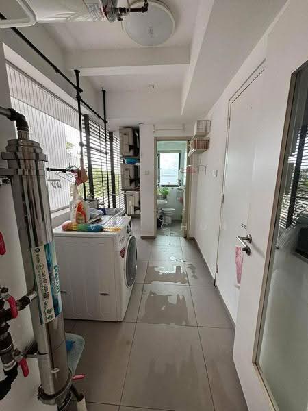 Pangsapuri untuk Dijual di Molek Pine 4 - Even Chun - PropertyGuru.com.my