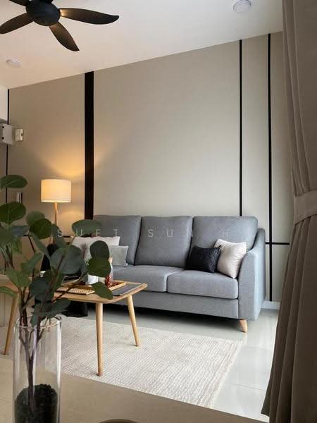 Kediaman Servis untuk Disewa di NOVUM - Suet Sun Ho - Living Room - PropertyGuru.com.my