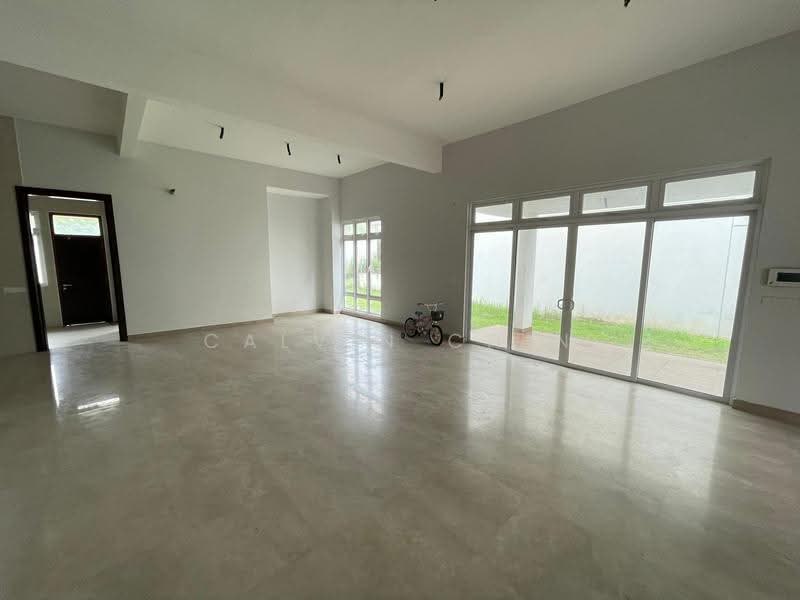 Bungalow House untuk Dijual di Ampang (Selangor) - calvin Chin - Living Room - PropertyGuru.com.my