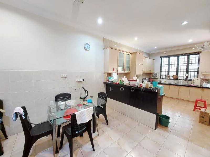 Rumah Berkembar untuk Dijual di Taman Pandan (Butterworth) - Ignis Phoong - Kitchen - PropertyGuru.com.my