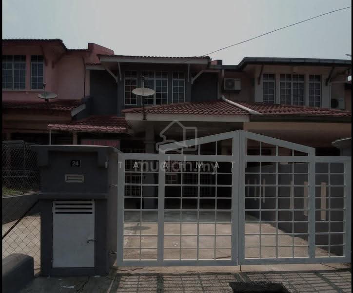 Rumah Teres 2-Tingkat untuk Dijual di Bandar Putra Permai (Seri Kembangan) - ITA AHMAT - Exterior - PropertyGuru.com.my