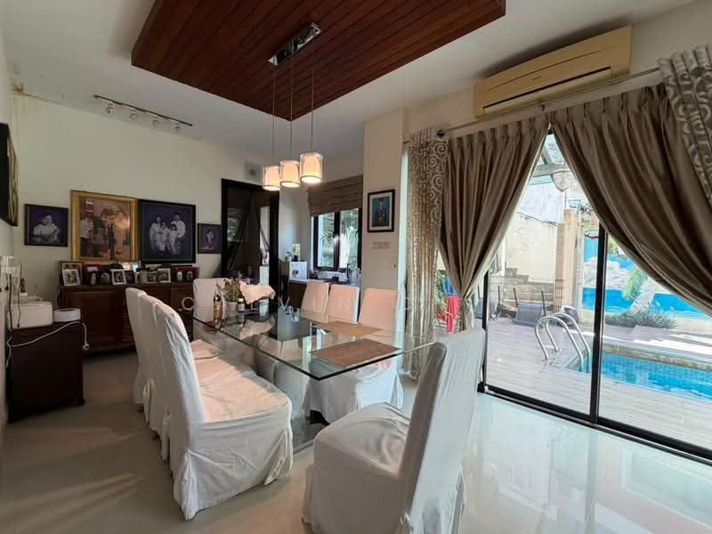 Rumah Berkembar untuk Dijual di Riverview Kemensah (Melawati) - calvin Chin - Dining Room - PropertyGuru.com.my