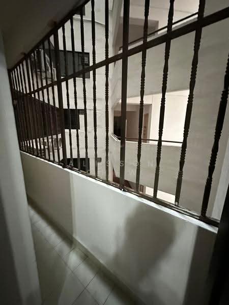 Condominium for Sale at E-Park Condominium - Alisson Chew - Corridor - PropertyGuru.com.my