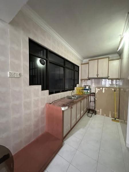Condominium for Sale at E-Park Condominium - Alisson Chew - Kitchen - PropertyGuru.com.my