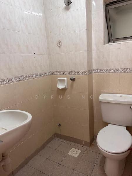 Kondominium untuk Dijual di Ketumbar Hill - Cyrus Ng - Bathroom - PropertyGuru.com.my