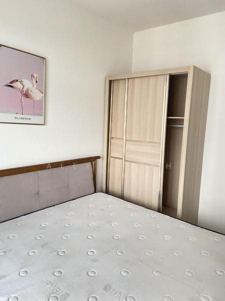 Apartment for Rent at Starview Bay @ Forest City - Alex Cheah - Master Bedroom - PropertyGuru.com.my