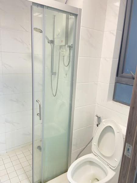 Apartment for Rent at Starview Bay @ Forest City - Alex Cheah - Bathroom - PropertyGuru.com.my