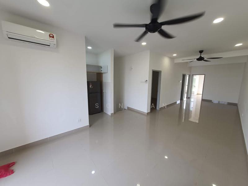 Townhouse for Sale in Dengkil (Selangor) - Jason Tan - Living Room - PropertyGuru.com.my