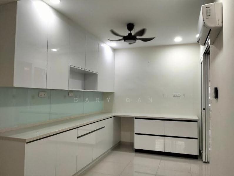 Rumah Teres 2-Tingkat untuk Disewa di Usj 20 (Subang Jaya) - Gary Gan - Kitchen - PropertyGuru.com.my