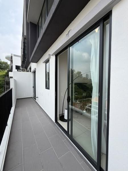 3-storey Terraced House for Rent in Taman Melawati (Ulu Kelang) - Daniel Chin - Balcony - PropertyGuru.com.my
