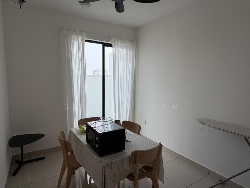 3-storey Terraced House for Rent in Taman Melawati (Ulu Kelang) - Daniel Chin - Dining Room - PropertyGuru.com.my