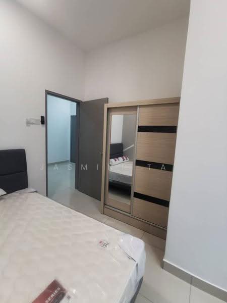 Pangsapuri untuk Disewa di D7 (D'Seven Lagoon Perdana) - Jasminn Tan - Bedroom - PropertyGuru.com.my