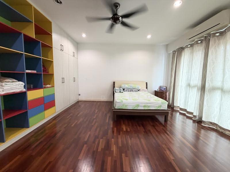 Rumah Teres 3-Tingkat untuk Dijual di Taman Taming Indah 2 (Bandar Sungai Long) - Heidi Lim - Bedroom - PropertyGuru.com.my