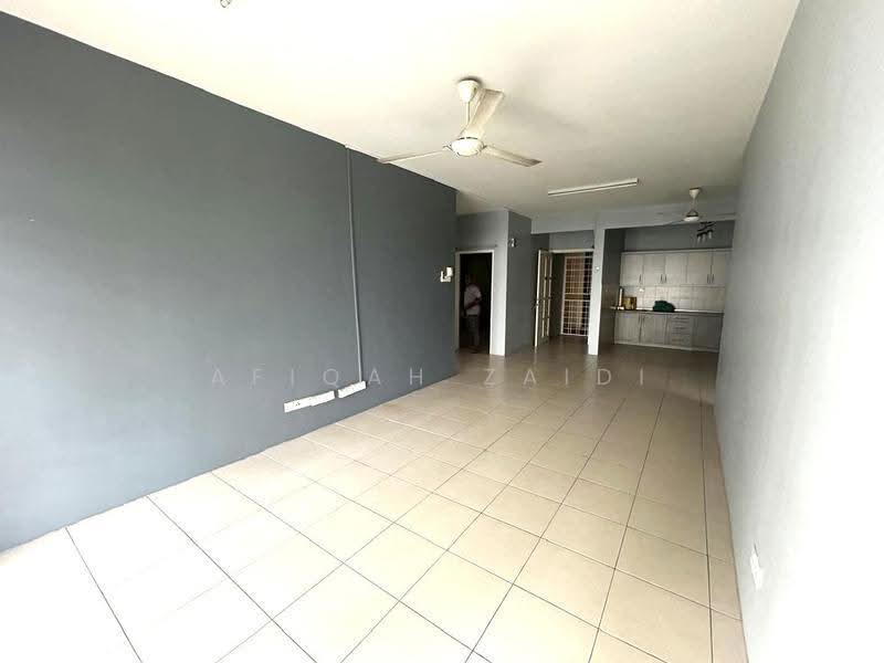 Kondominium untuk Disewa di Platinum Lake PV 10 - Afiqah zaidi - Living Room - PropertyGuru.com.my