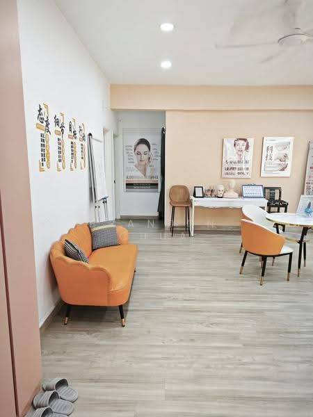 Shop for Rent in Taman Pelangi (Johor Bahru) - Brandon Chua - Interior - PropertyGuru.com.my