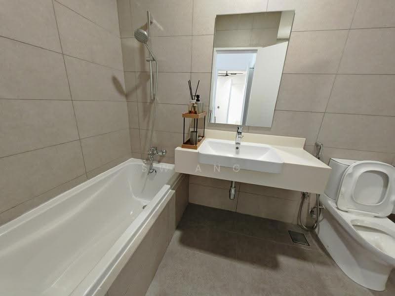 Kondominium untuk Disewa di Bangsar Hill Park - SW Ang - Bathroom - PropertyGuru.com.my