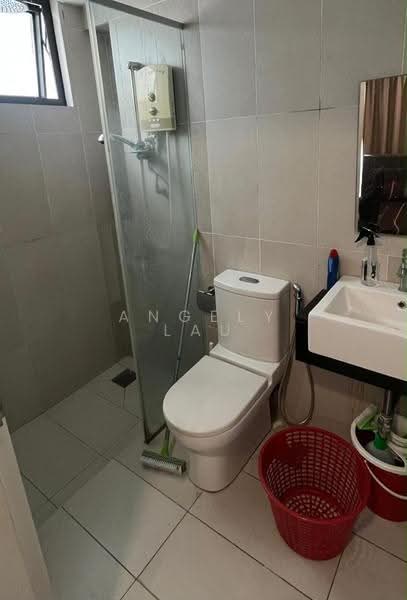 Kediaman Servis untuk Disewa di Eclipse Residence @ Pan'gaea - Angely Lau - Bathroom - PropertyGuru.com.my
