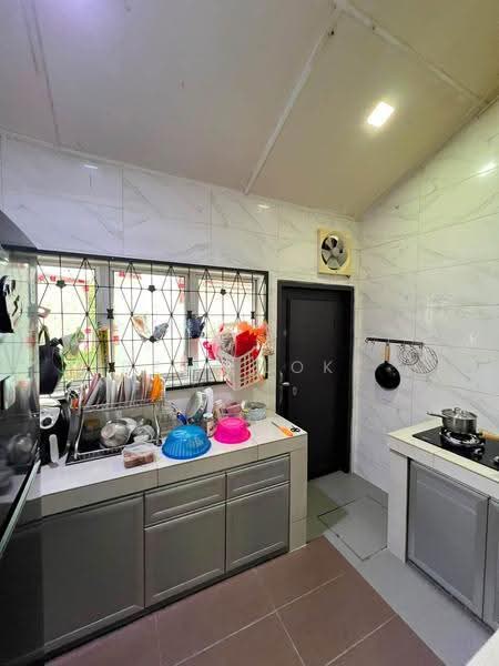 1.5-storey Terraced House for Sale in Kepong Baru (Kepong) - Reen Loke - Kitchen - PropertyGuru.com.my