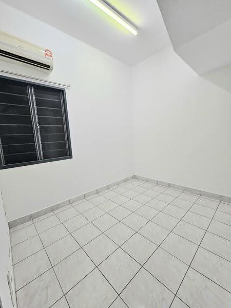Rumah Teres 2-Tingkat untuk Disewa di TAMAN PUCHONG UTAMA (Puchong) - Wendy Chin - Interior - PropertyGuru.com.my