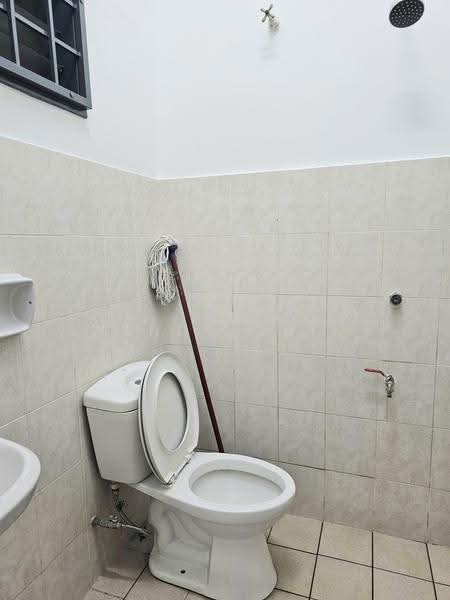Rumah Teres 2-Tingkat untuk Disewa di TAMAN PUCHONG UTAMA (Puchong) - Wendy Chin - Bathroom - PropertyGuru.com.my