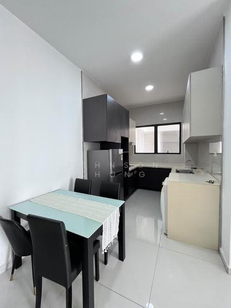 Condominium for Rent at Bay Point @ Country Garden Danga Bay - Johnson Chong - PropertyGuru.com.my