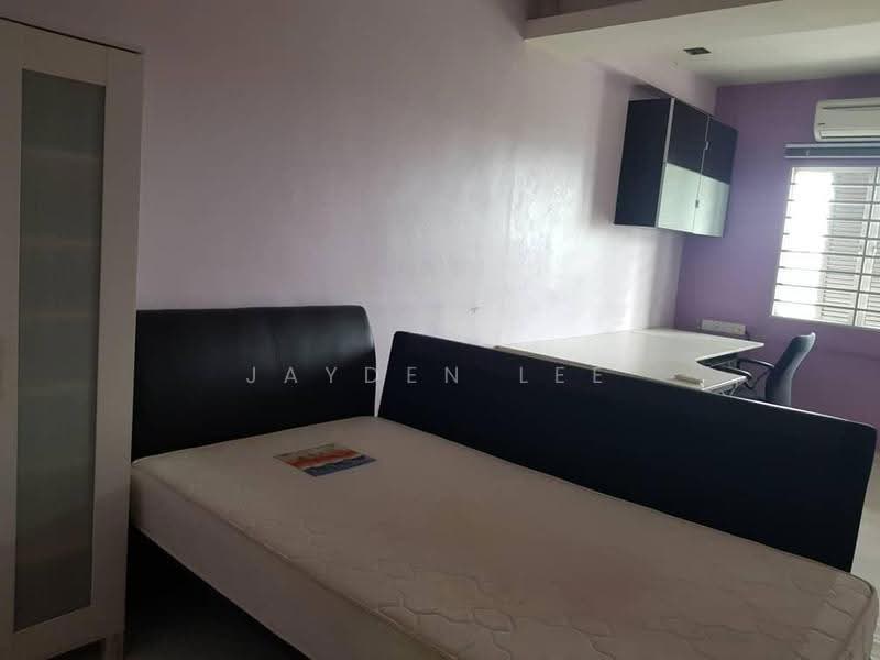 Rumah Teres 2-Tingkat untuk Dijual di Taman Wawasan (Puchong) - Jayden Lee - Bedroom - PropertyGuru.com.my