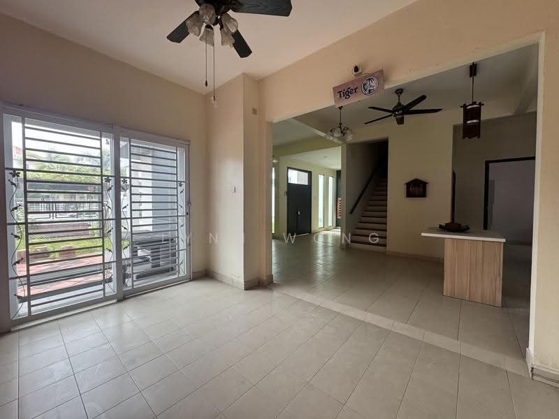 Semi-Detached House for Sale in Taman Ponderosa (Johor Bahru) - Lynn Wong - Living Room - PropertyGuru.com.my