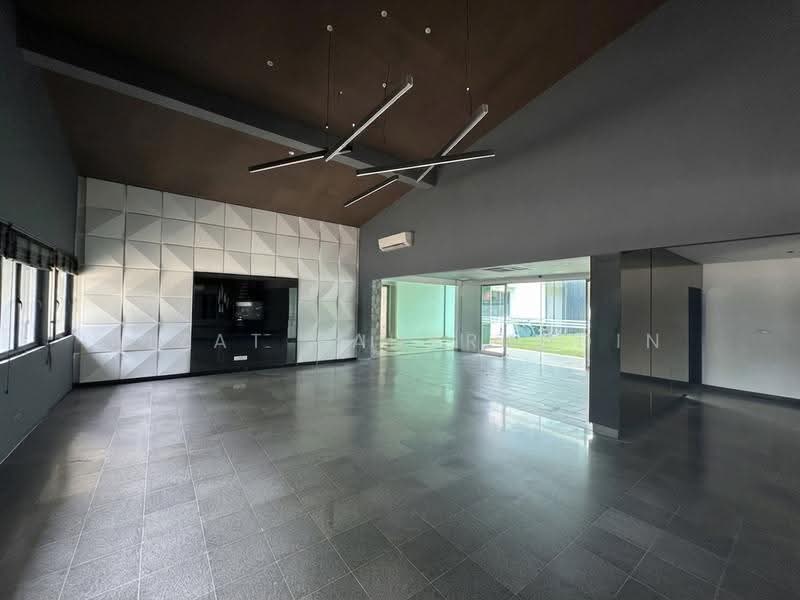 Commercial Bungalow for Rent in KL City Centre (Kuala Lumpur) - Aizat Baharuddin - Living Room - PropertyGuru.com.my