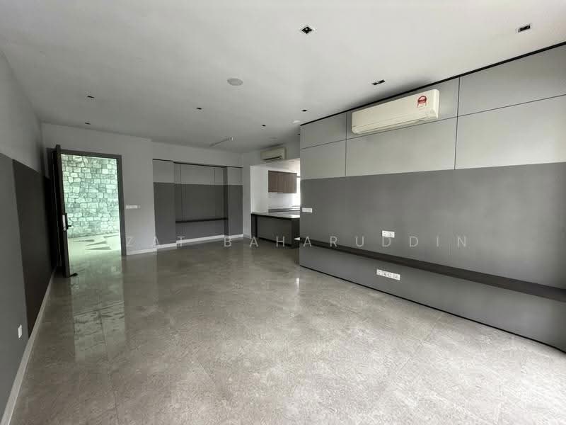 Commercial Bungalow for Rent in KL City Centre (Kuala Lumpur) - Aizat Baharuddin - Living Room - PropertyGuru.com.my