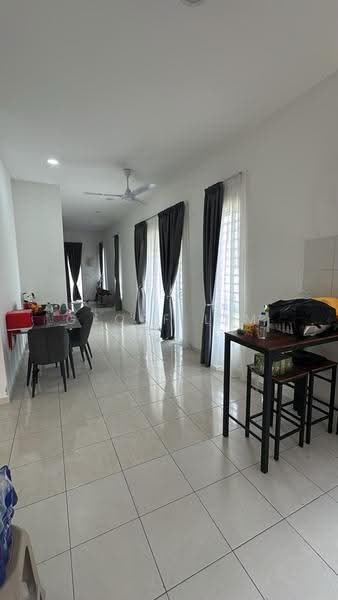 1-storey Terraced House for Rent in Seremban (Negeri Sembilan) - Geoff Lim - Corridor - PropertyGuru.com.my