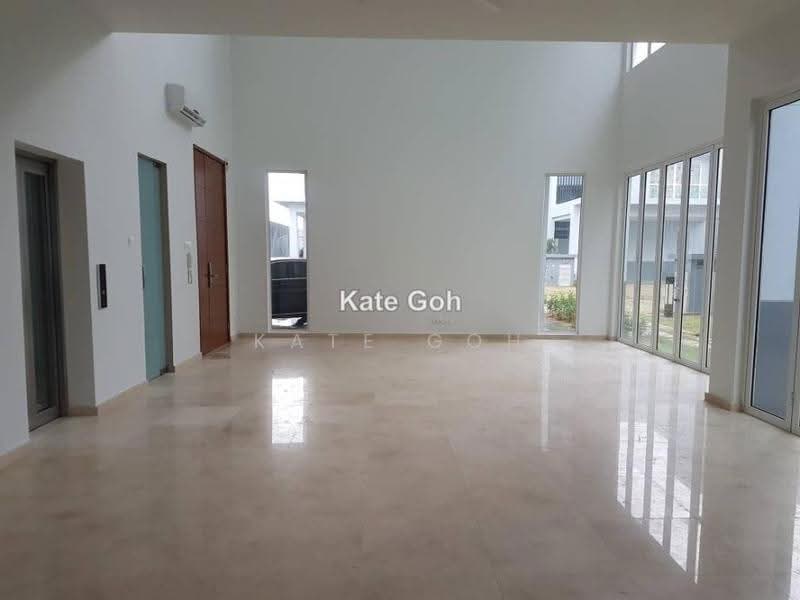 Bungalow House untuk Dijual di Lakefront Villa (Cyberjaya) - Hui Thing Goh - PropertyGuru.com.my