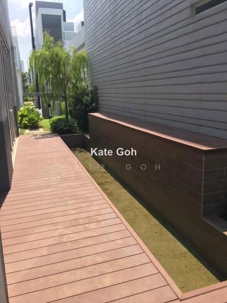 Bungalow House untuk Dijual di Lakefront Villa (Cyberjaya) - Hui Thing Goh - PropertyGuru.com.my