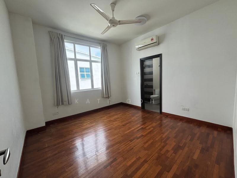 Semi-Detached House for Sale in Perdana Lakeview East (Cyberjaya) - Hui Thing Goh - PropertyGuru.com.my