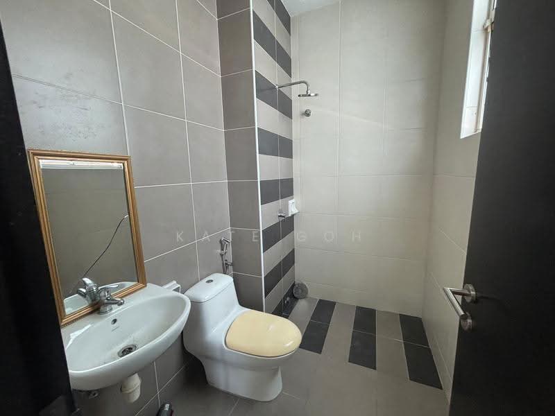 Semi-Detached House for Sale in Perdana Lakeview East (Cyberjaya) - Hui Thing Goh - PropertyGuru.com.my