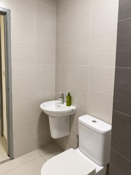 Service Residence for Rent at Cybersquare - Anthony Tham - Bathroom - PropertyGuru.com.my