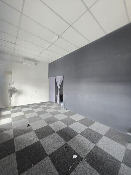 Kedai / Pejabat untuk Disewa di Kelapa Sawit (Kulai) - Danny See - Interior - PropertyGuru.com.my