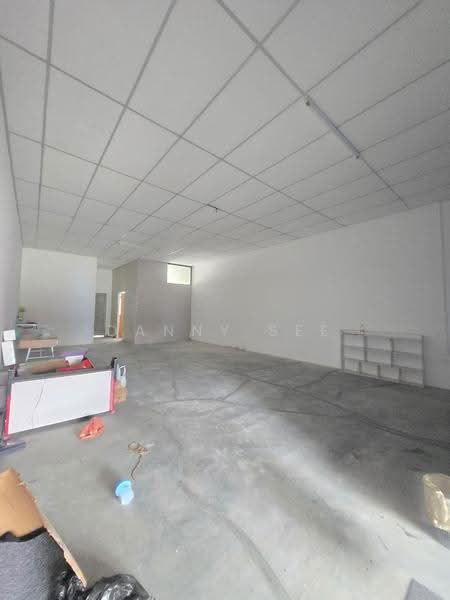 Kedai / Pejabat untuk Disewa di Kelapa Sawit (Kulai) - Danny See - Interior - PropertyGuru.com.my