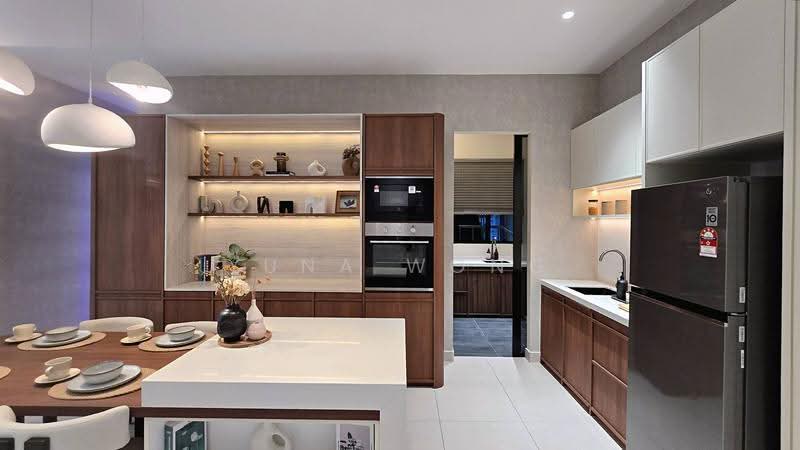 Service Residence for Sale at Kensho Residence - Yuna Wong - Kitchen - PropertyGuru.com.my