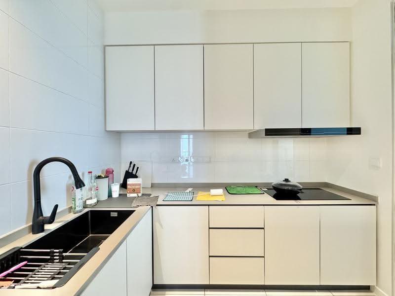 Condominium for Rent at Queens Residences Q1 @ Queens Waterfront - Kelvin Toh - Kitchen - PropertyGuru.com.my
