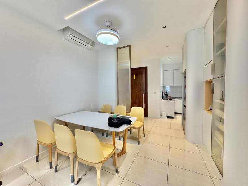 Condominium for Rent at Queens Residences Q1 @ Queens Waterfront - Kelvin Toh - Dining Room - PropertyGuru.com.my