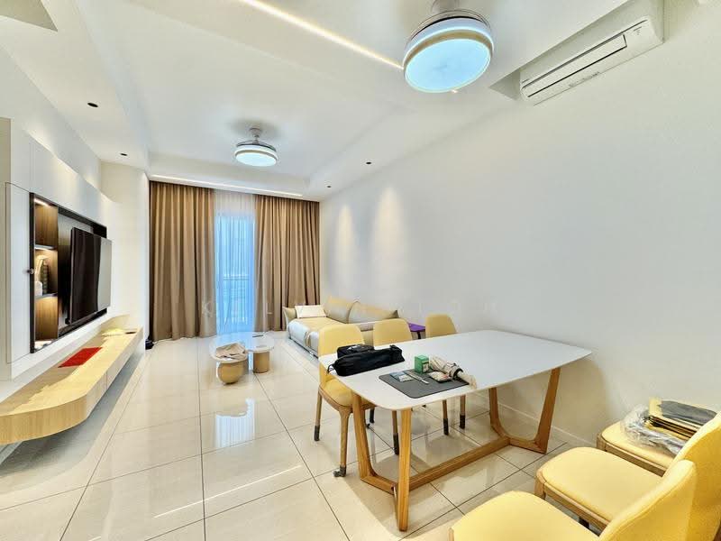 Condominium for Rent at Queens Residences Q1 @ Queens Waterfront - Kelvin Toh - Living Room - PropertyGuru.com.my