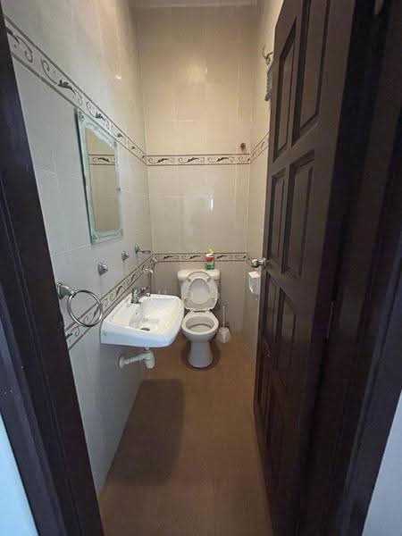 Bungalow House untuk Disewa di Leisure Farm (Gelang Patah) - Khoo . - Bathroom - PropertyGuru.com.my