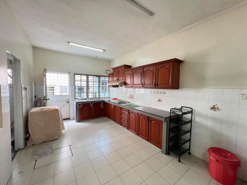 Rumah Teres 2-Tingkat untuk Dijual di Bandar Sri Damansara (Selangor) - Coyee Wong - Kitchen - PropertyGuru.com.my