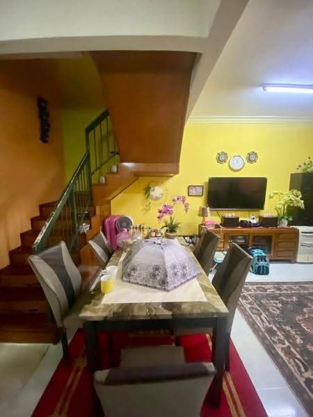 Terraced House for Sale in Bandar Tasik Puteri (Rawang) - Ai Faizal - Dining Room - PropertyGuru.com.my