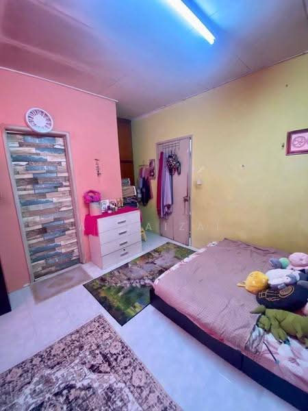Terraced House for Sale in Bandar Tasik Puteri (Rawang) - Ai Faizal - Bedroom - PropertyGuru.com.my