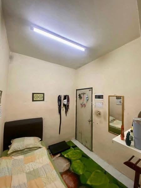 Terraced House for Sale in Bandar Tasik Puteri (Rawang) - Ai Faizal - Bedroom - PropertyGuru.com.my